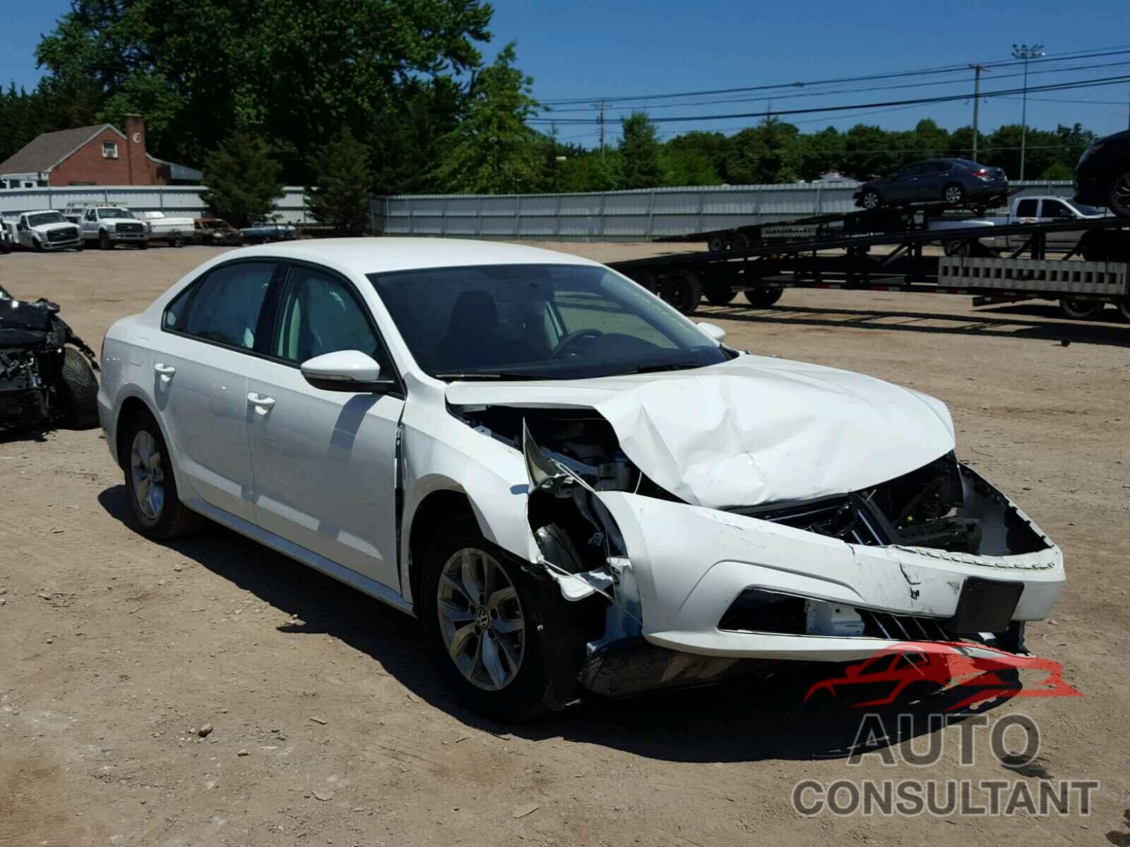 VOLKSWAGEN PASSAT 2018 - 1VWAA7A37JC028278