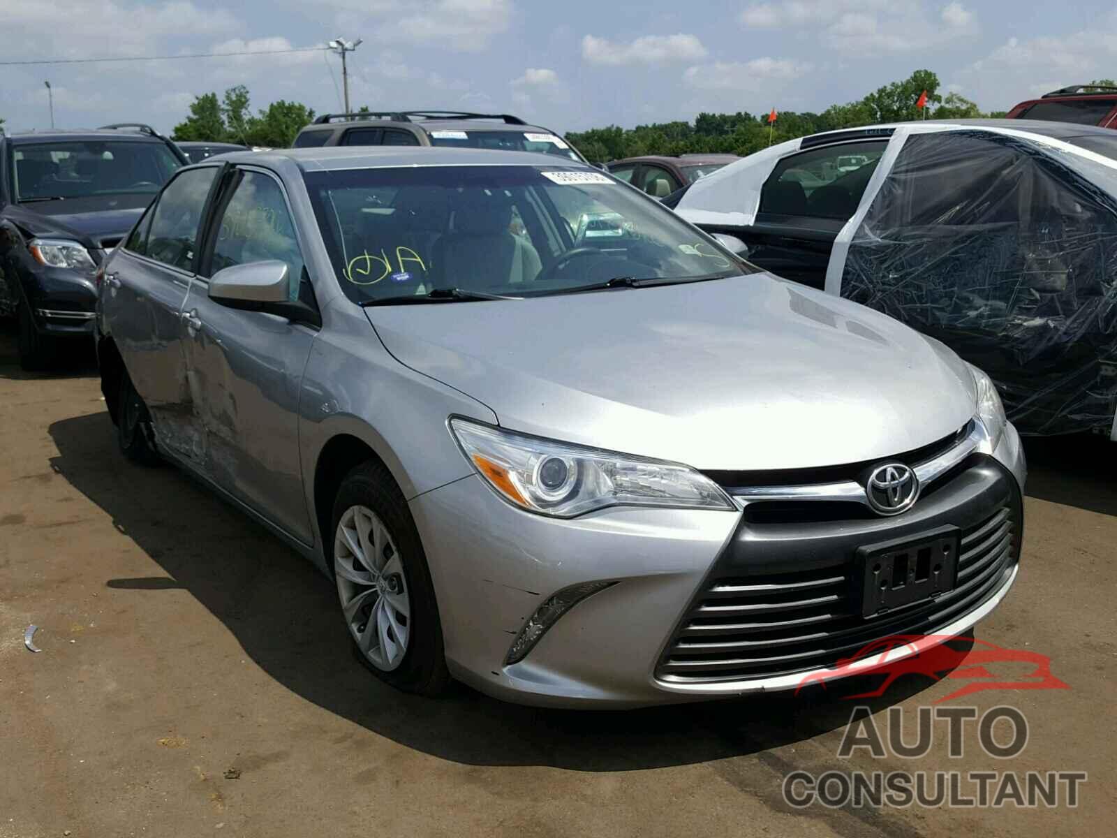 TOYOTA CAMRY 2015 - 4T4BF1FK9FR509139