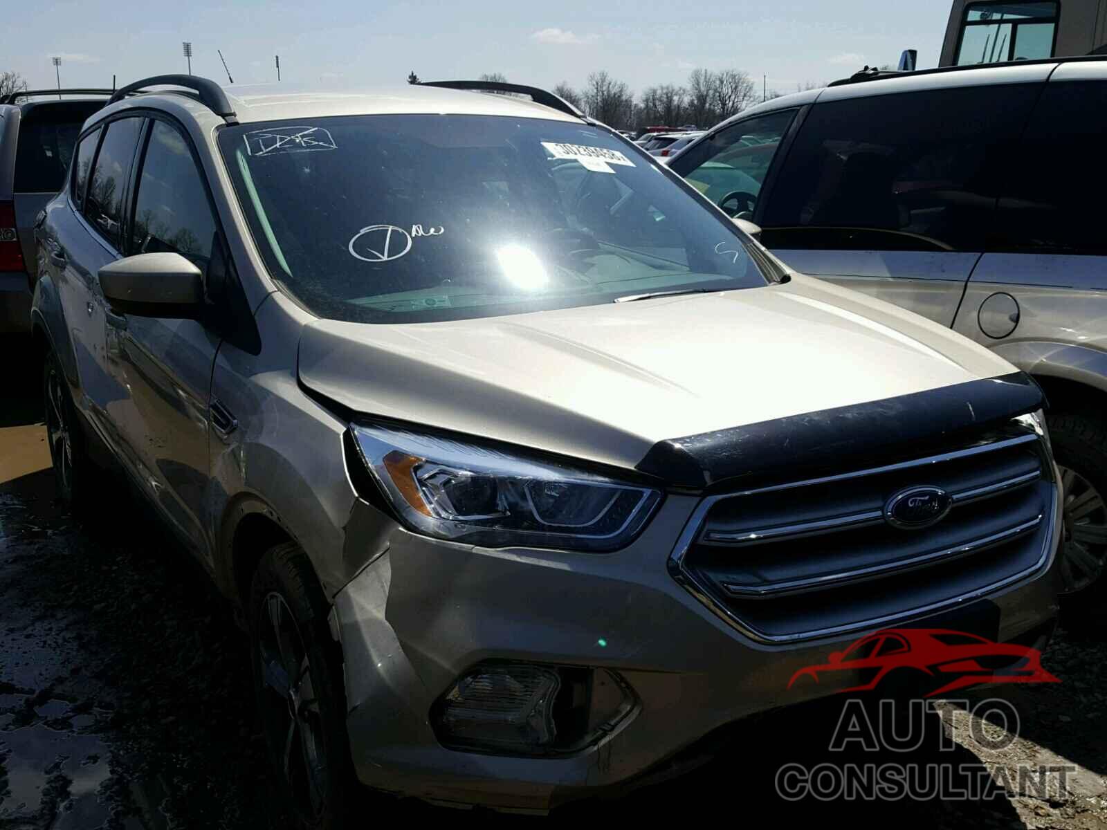 FORD ESCAPE 2017 - 1FMCU9GD7HUC93930