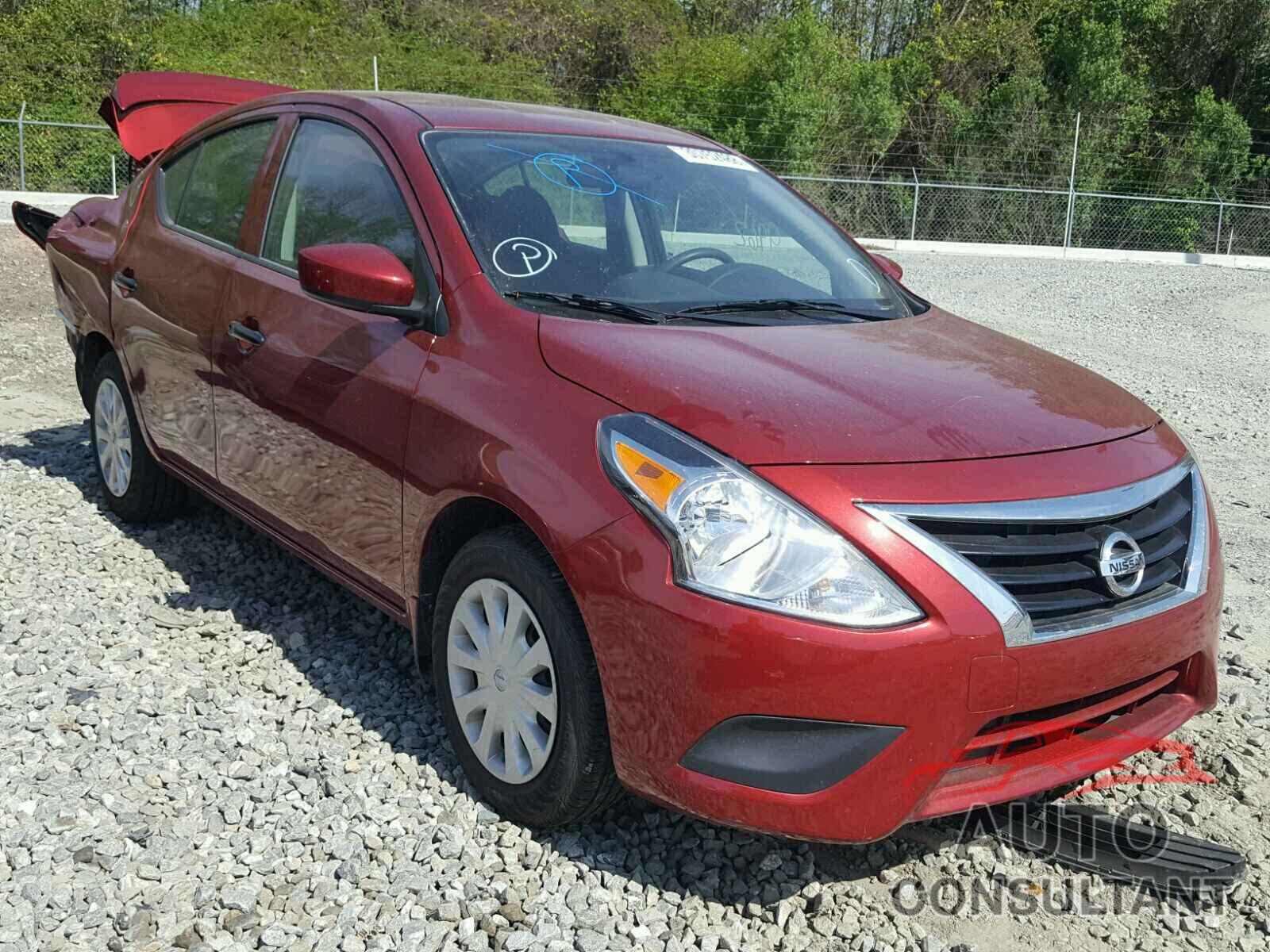 NISSAN VERSA 2017 - 3N1CN7AP7HL856707