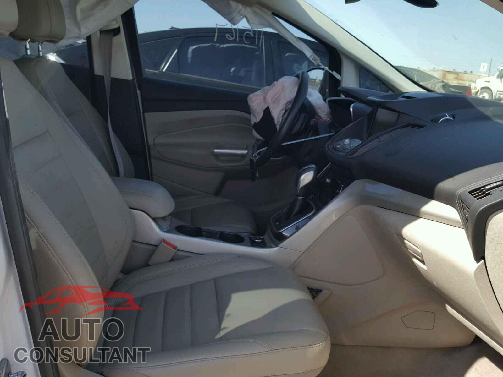 FORD CMAX 2015 - 1FADP5CU7FL108184