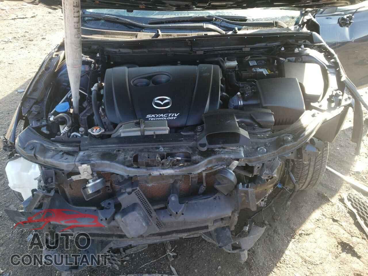 MAZDA 3 2017 - 3MZBN1K70HM144096