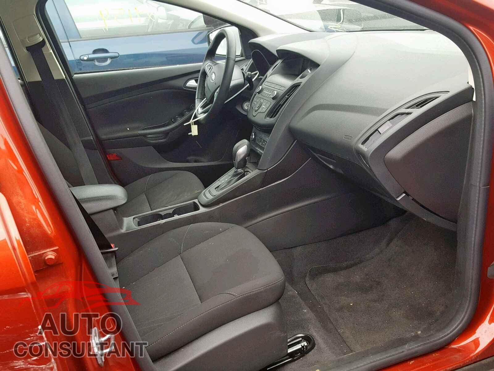 FORD FOCUS SE 2018 - 1C4PJLCS1GW258478