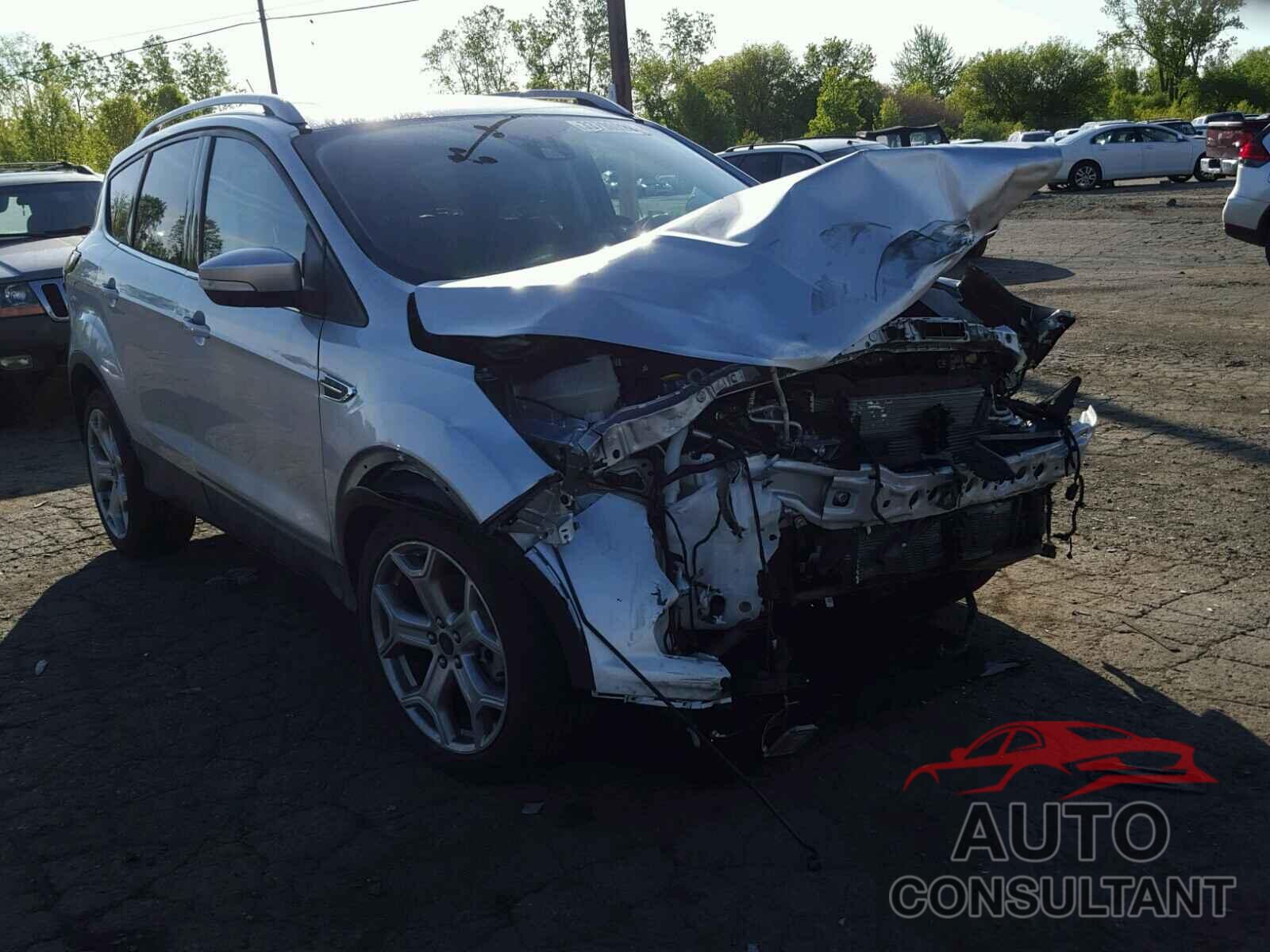 FORD ESCAPE 2017 - 1FMCU9JDXHUD17291