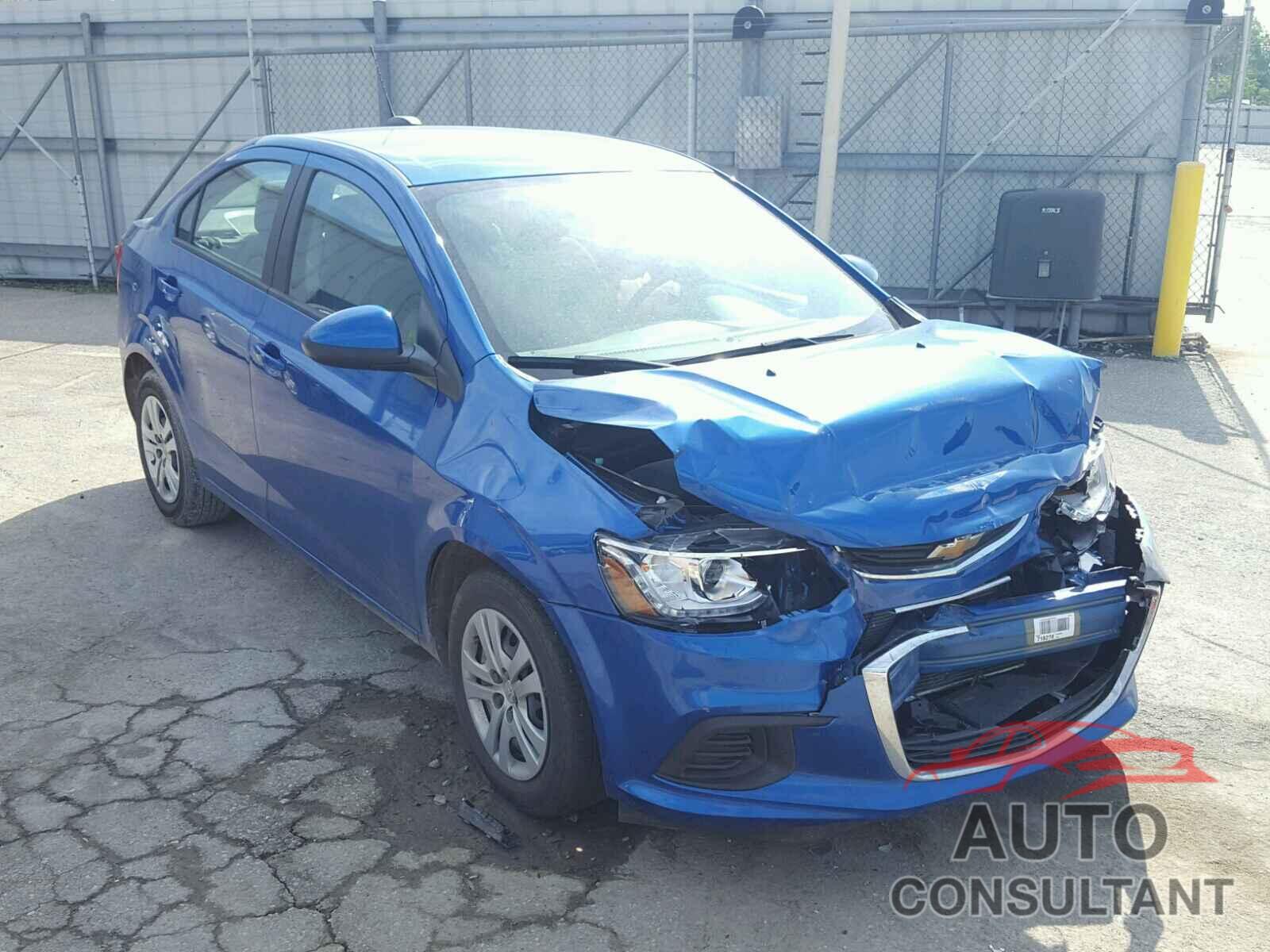 CHEVROLET SONIC 2017 - 1G1JB5SHXH4171771