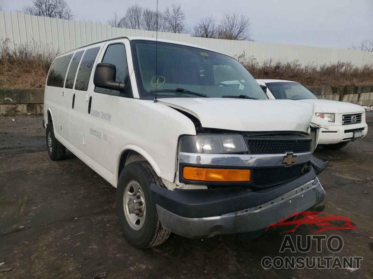 CHEVROLET EXPRESS 2016 - 1GAZGPFG0G1264591