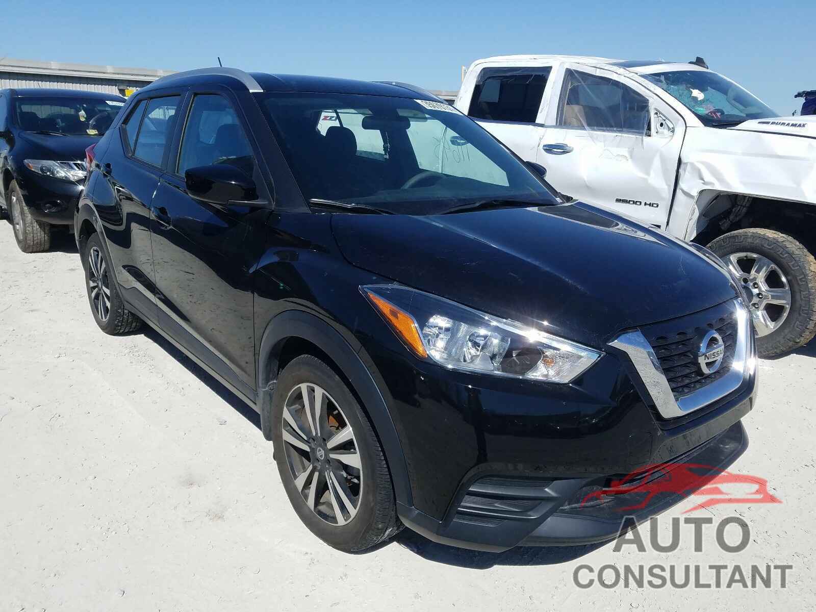 NISSAN KICKS 2018 - 3N1CP5CU7JL544880