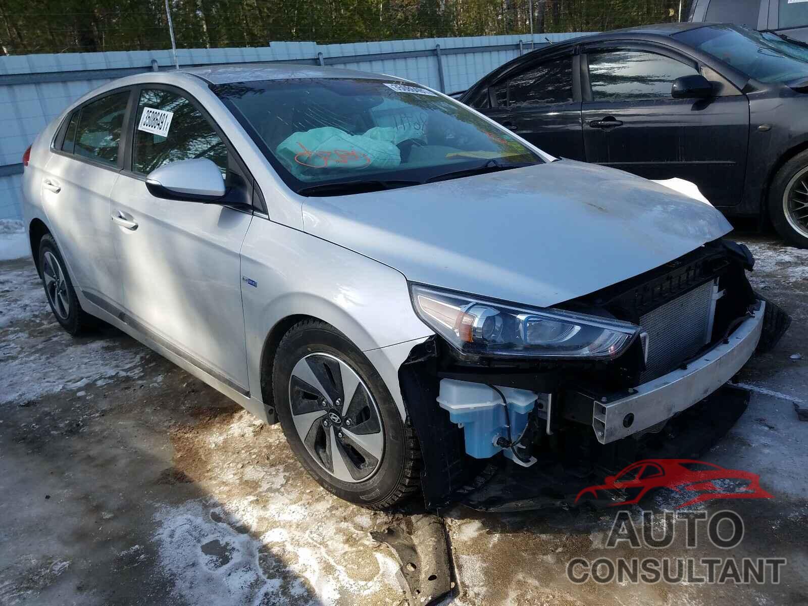 HYUNDAI IONIQ 2017 - KMHC75LC2HU057988