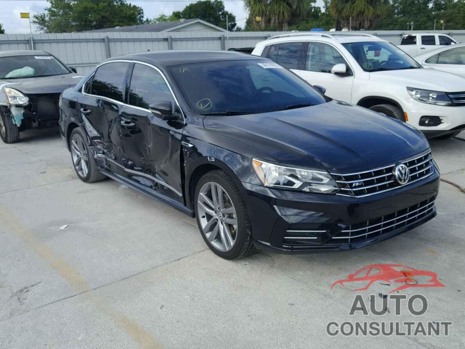 VOLKSWAGEN PASSAT 2017 - 1VWDT7A37HC029139