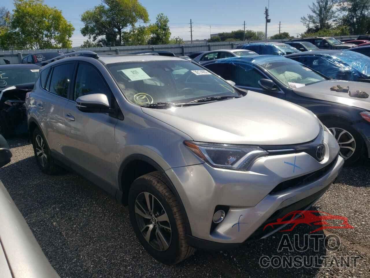 TOYOTA RAV4 2018 - 2T3RFREV7JW837839