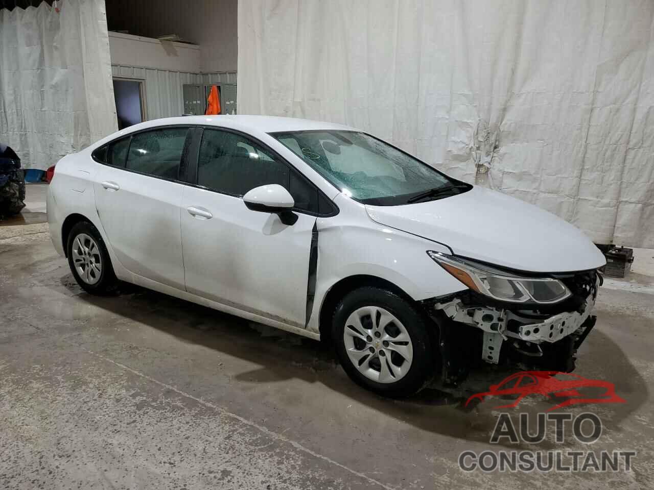 CHEVROLET CRUZE 2019 - 1G1BC5SM0K7150786