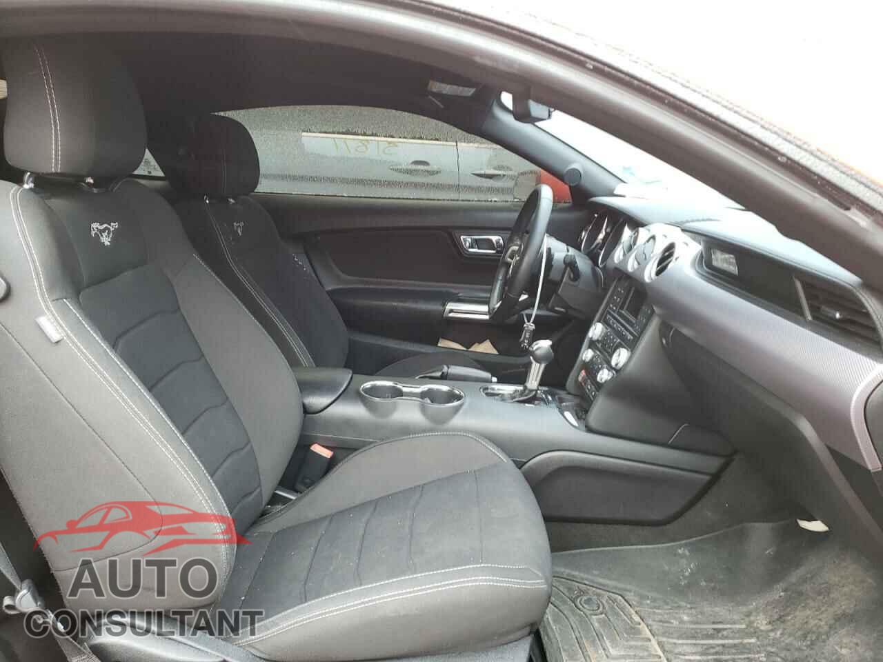 FORD MUSTANG 2016 - 1FA6P8TH9G5225803