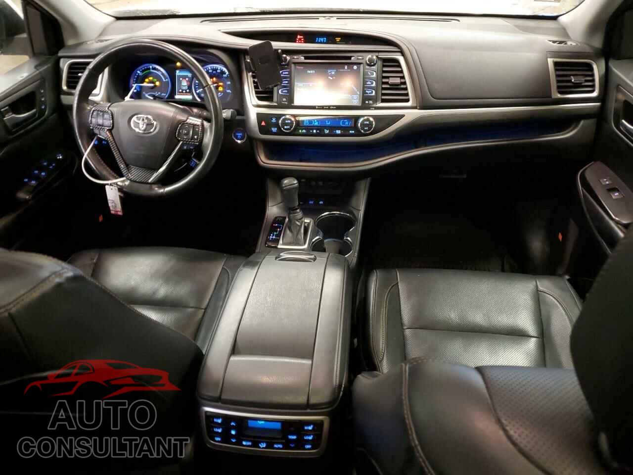 TOYOTA HIGHLANDER 2018 - 5TDDGRFH1JS049205