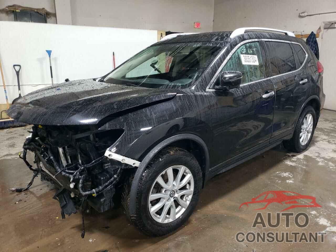 NISSAN ROGUE 2017 - 5N1AT2MVXHC771780