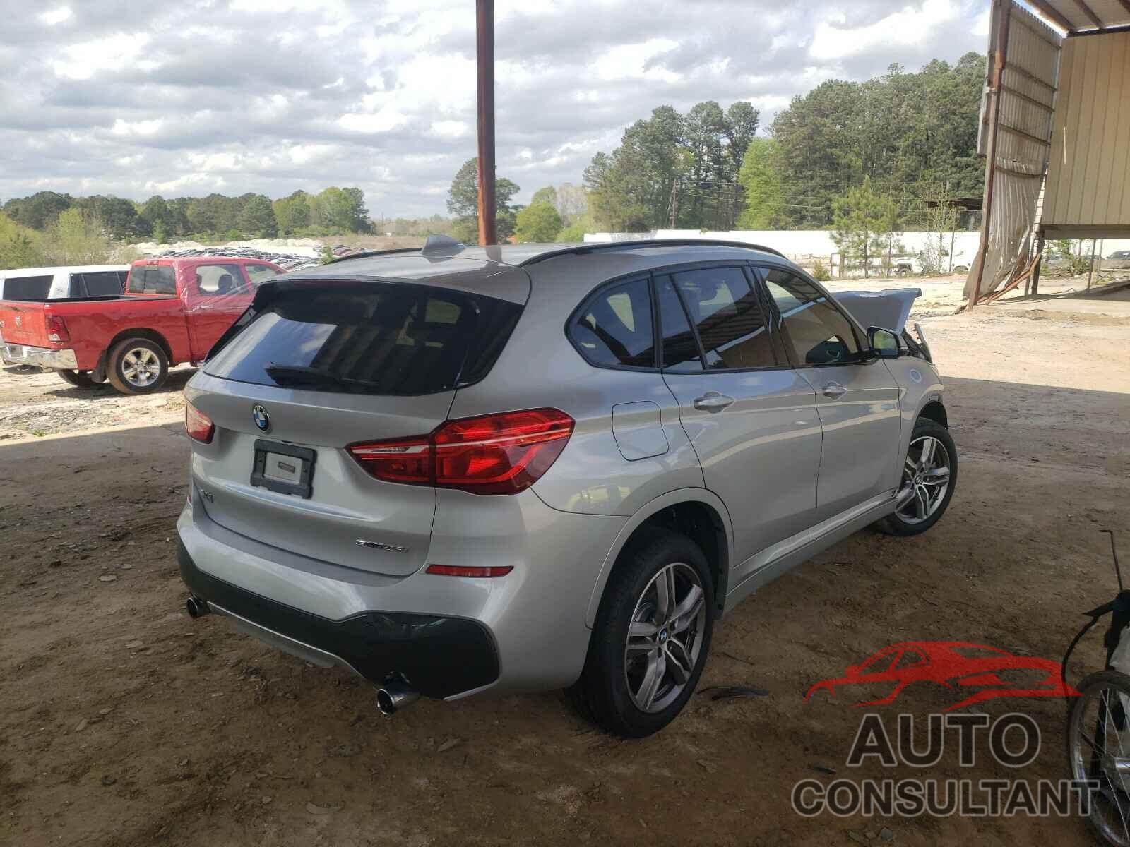 BMW X1 2018 - WBXHU7C30J5L05995