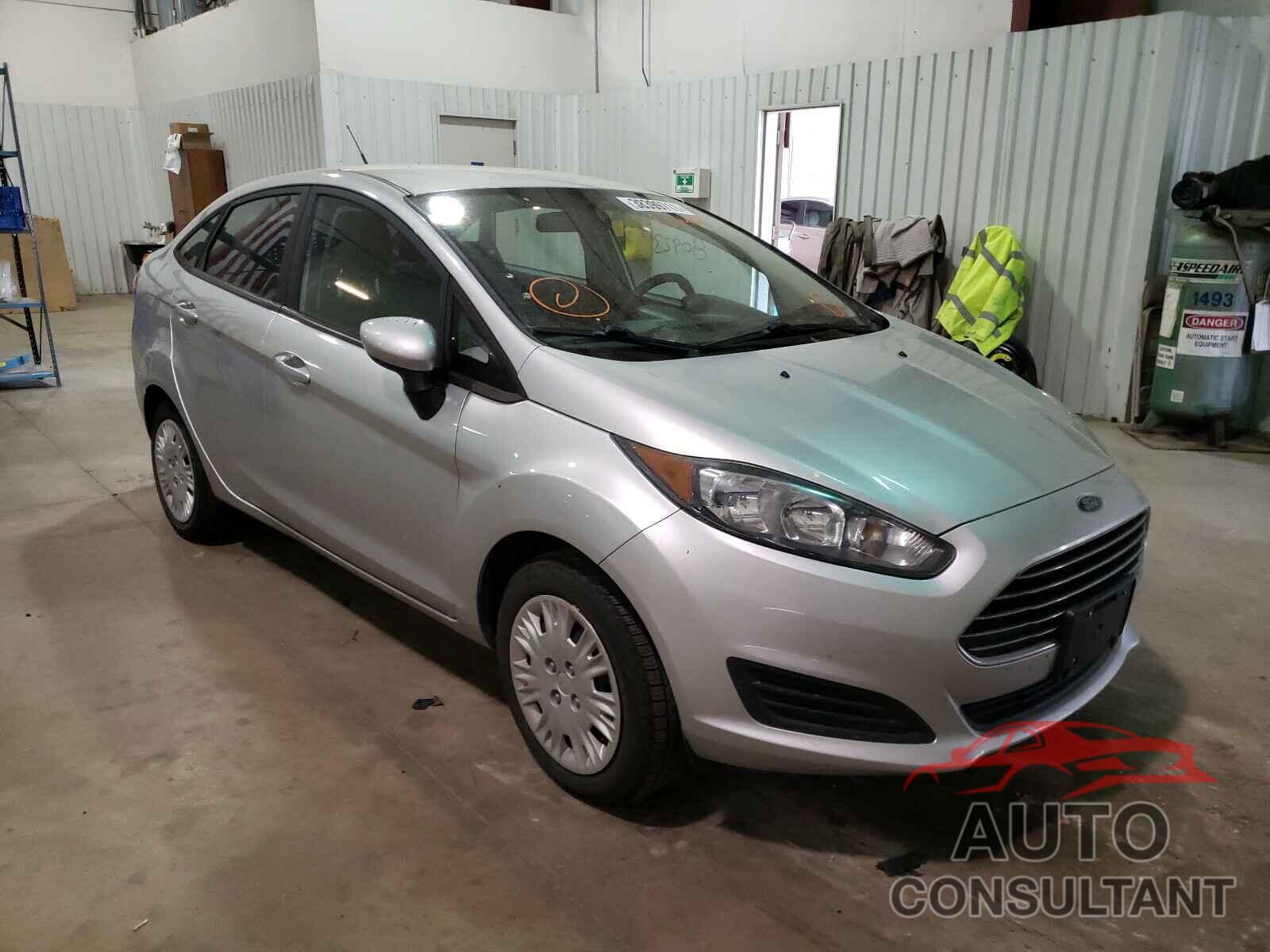 FORD FIESTA 2016 - 3FADP4AJ0GM123404