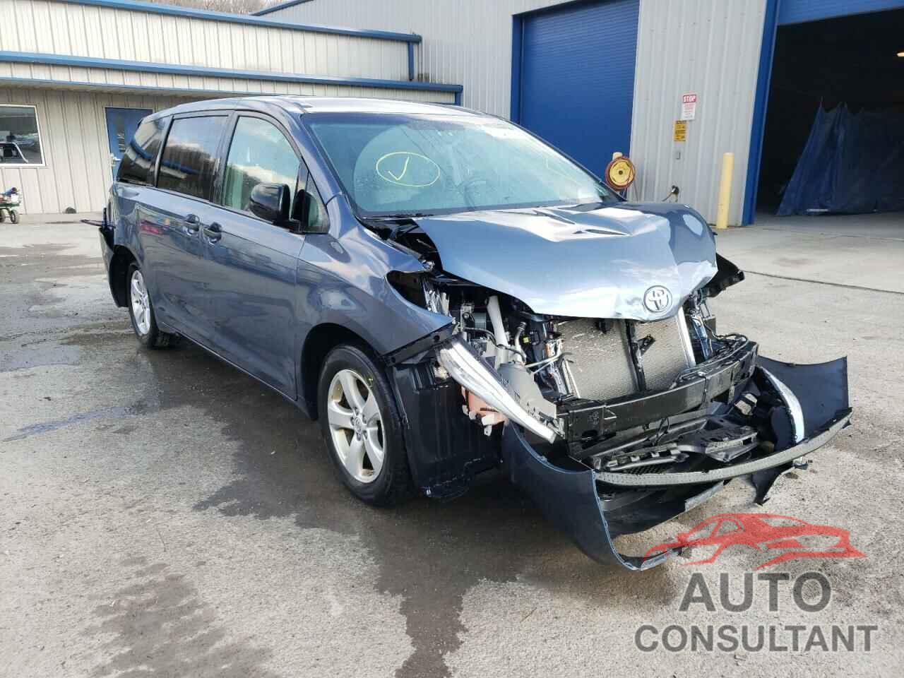 TOYOTA SIENNA 2017 - 5TDZZ3DC3HS888318