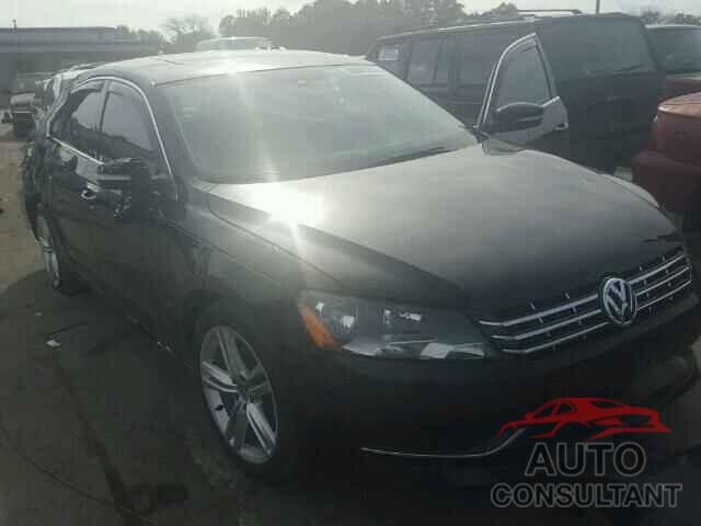 VOLKSWAGEN PASSAT 2015 - 1VWBV7A34FC031347