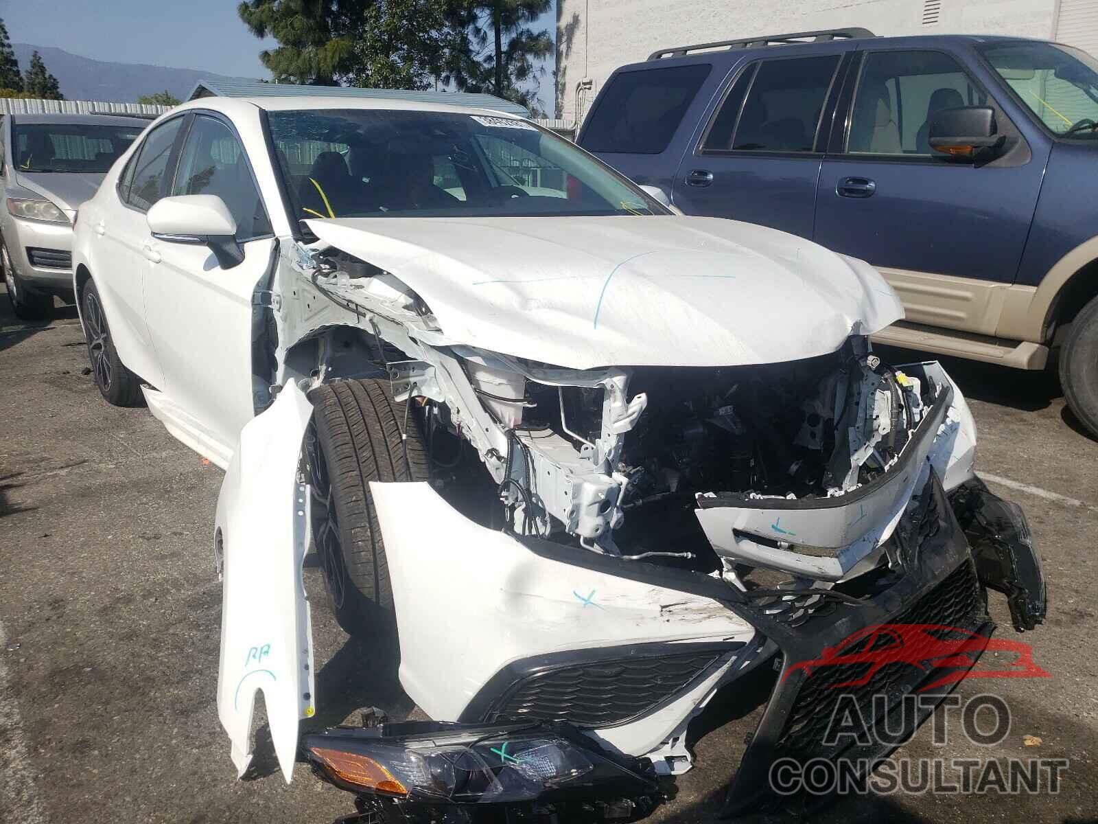 TOYOTA CAMRY 2021 - 4T1T11AK7MU538821