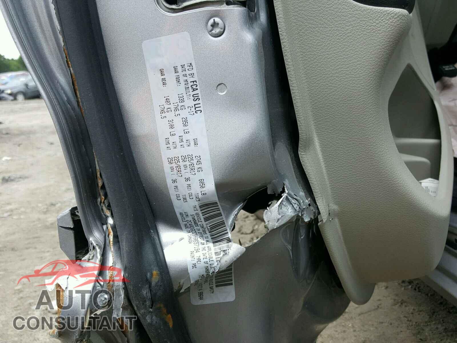DODGE CARAVAN 2017 - 2C4RDGCG5HR697194