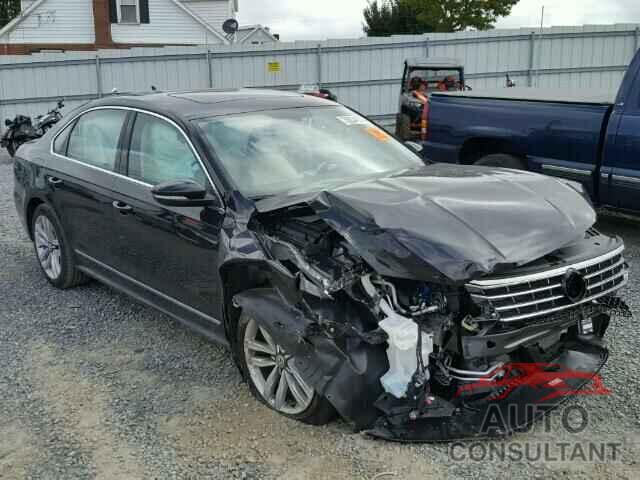 VOLKSWAGEN PASSAT 2017 - 1VWGT7A37HC052840