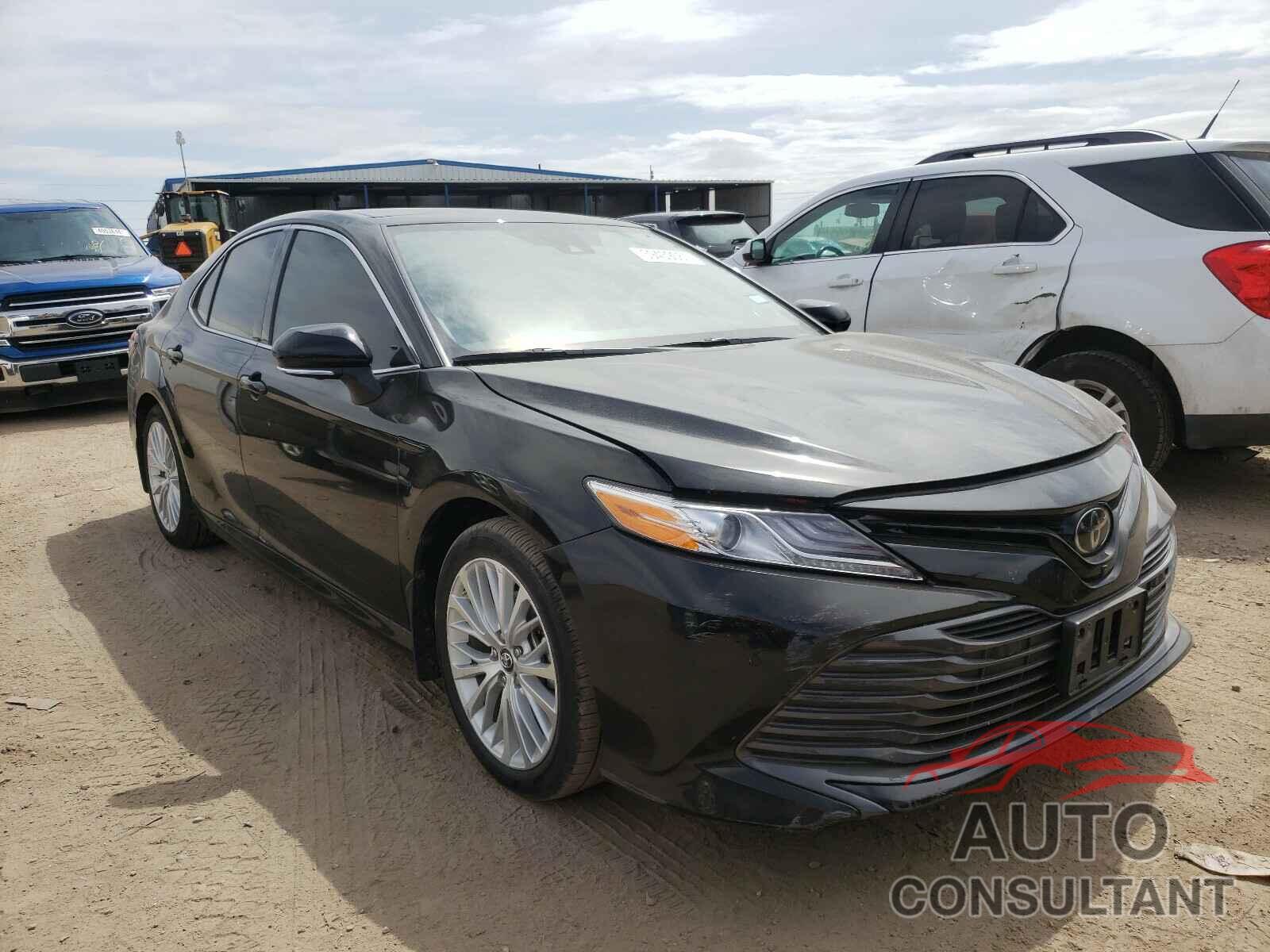 TOYOTA CAMRY 2019 - 4T1B11HK0KU741001