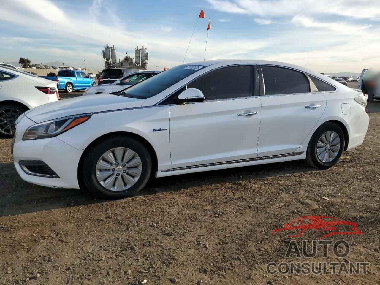 HYUNDAI SONATA 2016 - KMHE24L16GA034830