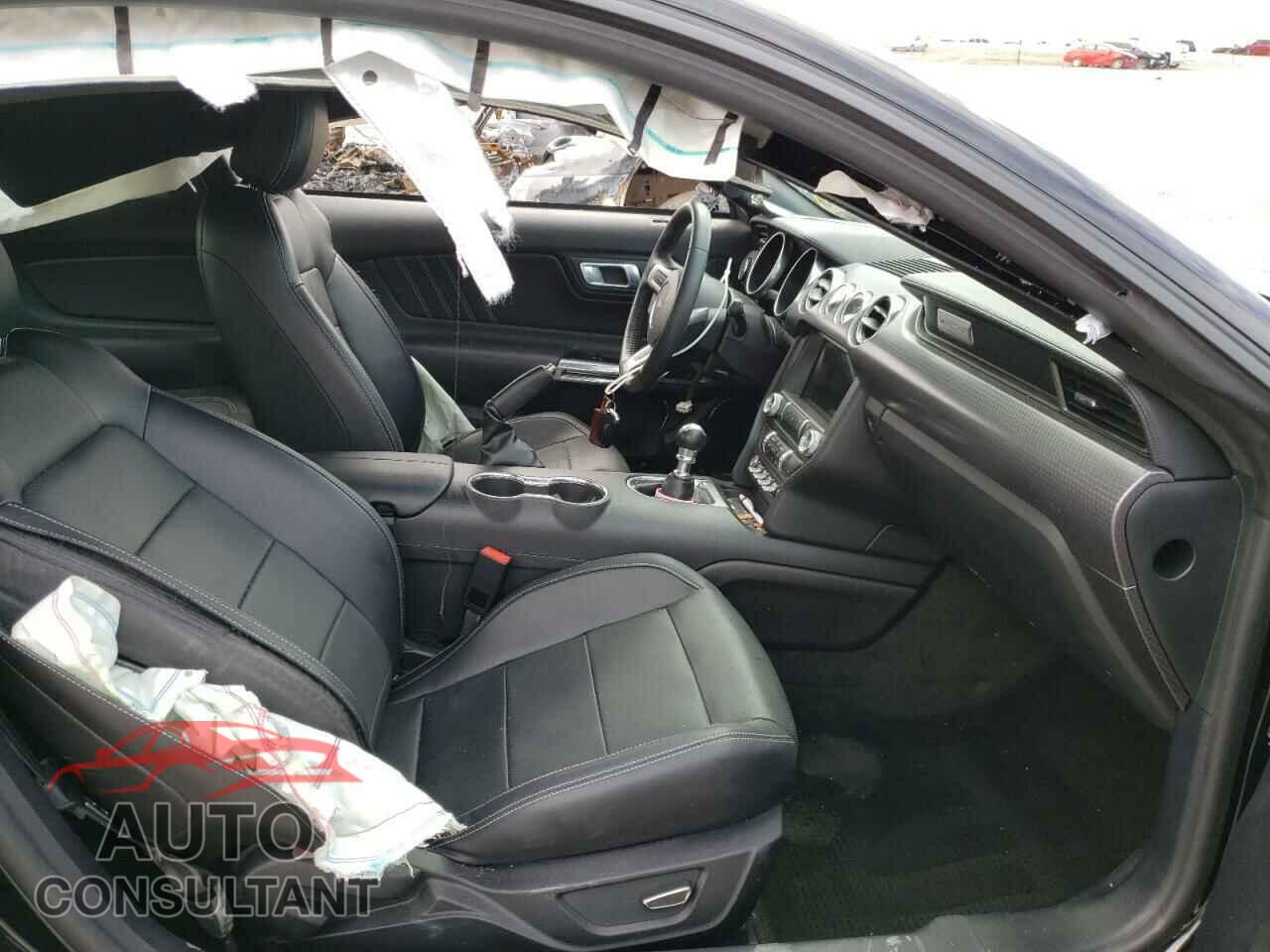 FORD MUSTANG 2018 - 1FA6P8CF5J5132024