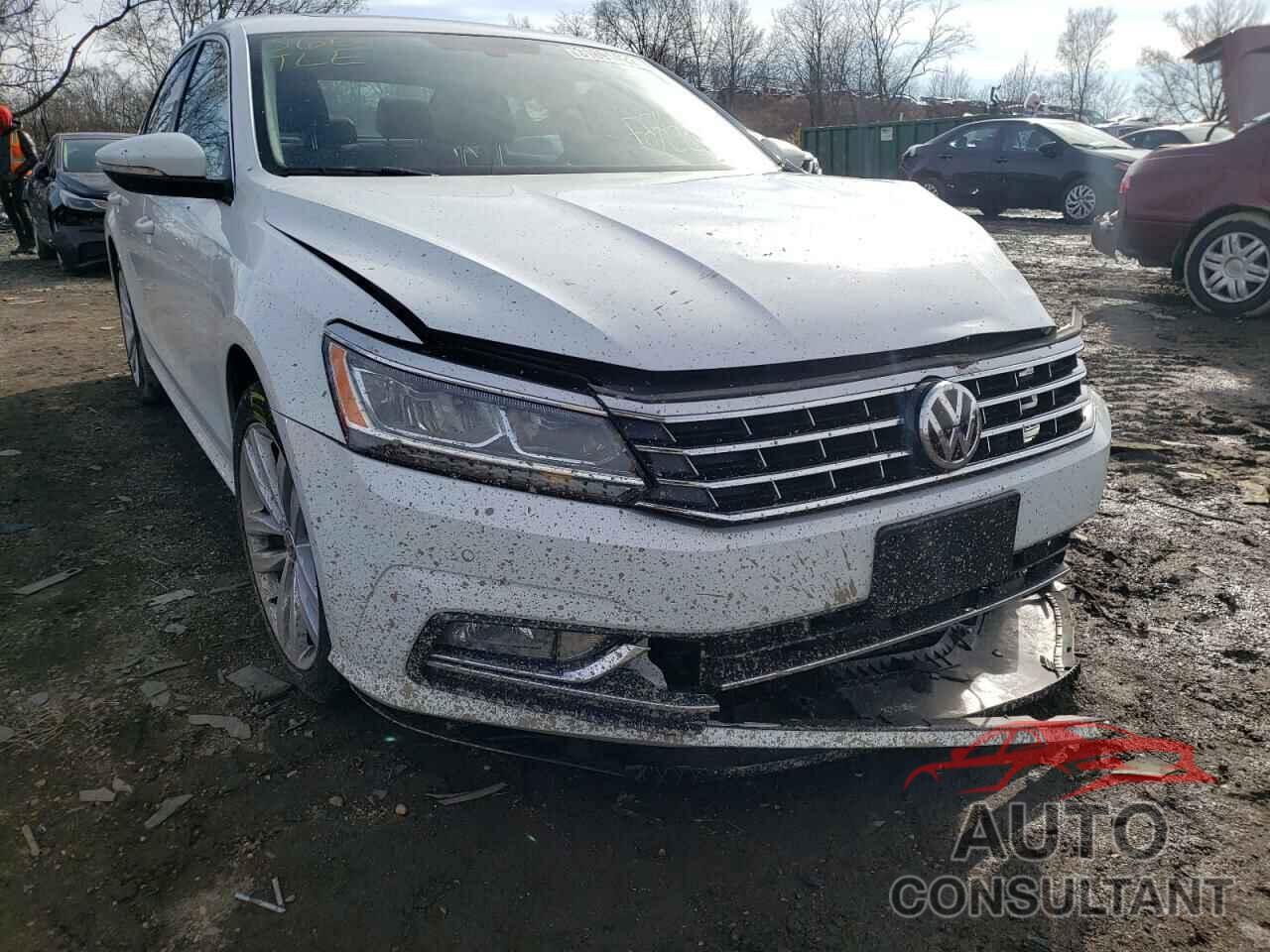 VOLKSWAGEN PASSAT 2018 - 1VWBA7A31JC020004