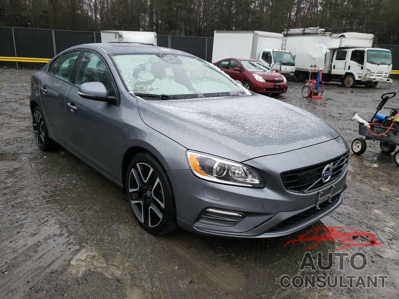 VOLVO S60 2017 - YV126MFL4H2425022