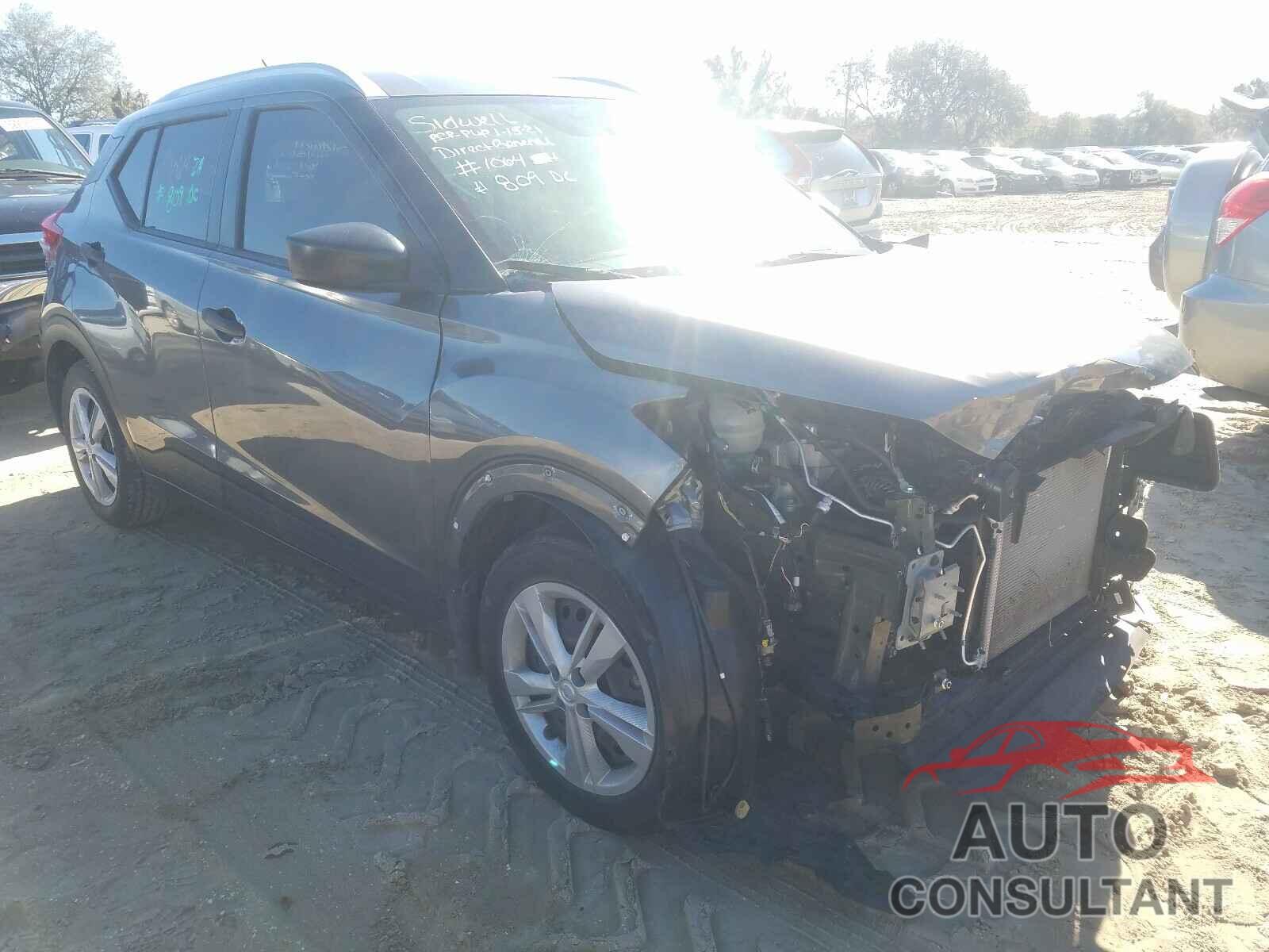 NISSAN KICKS 2018 - 3N1CP5CUXJL500713