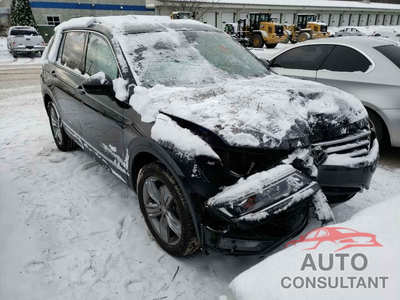 VOLKSWAGEN TIGUAN 2019 - 3VV4B7AX7KM139625