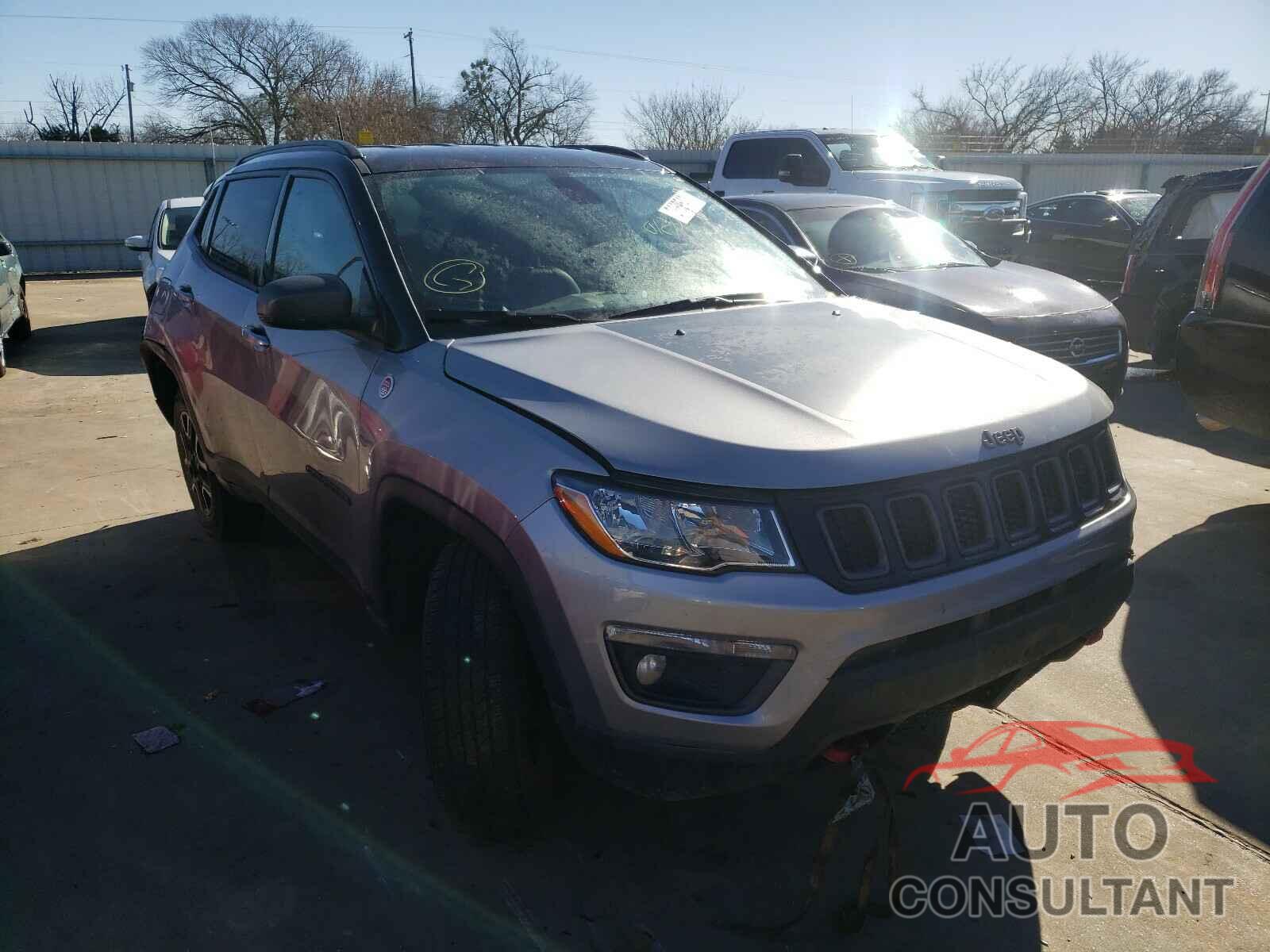 JEEP COMPASS 2019 - 3C4NJDDB1KT790520
