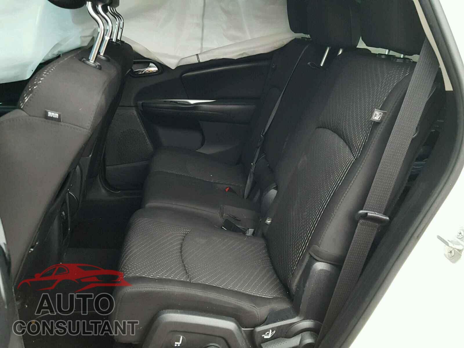 DODGE JOURNEY 2015 - 3C4PDCBG7FT546899