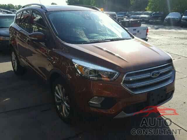 FORD ESCAPE 2017 - 1FMCU9J94HUA94029