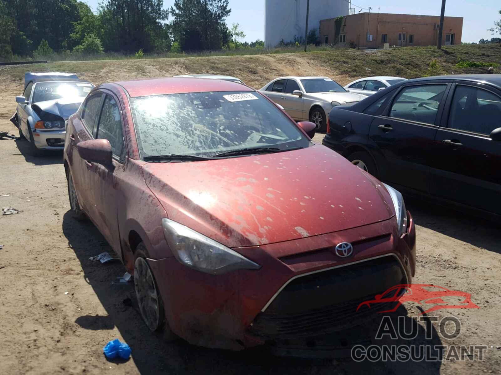 TOYOTA YARIS 2017 - 3MYDLBYV7HY167298