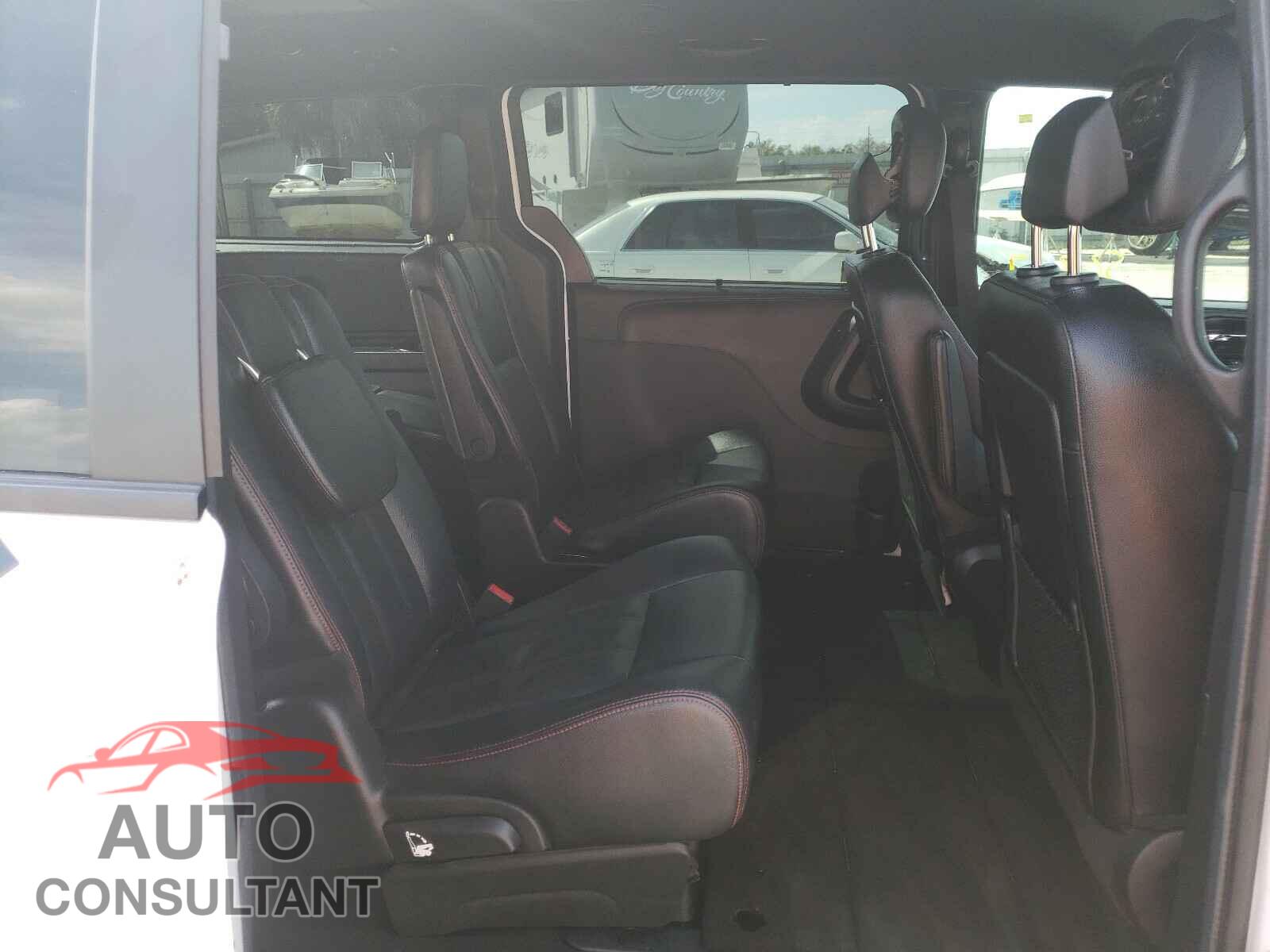 DODGE GRAND CARA 2019 - 2C4RDGEG6KR712340