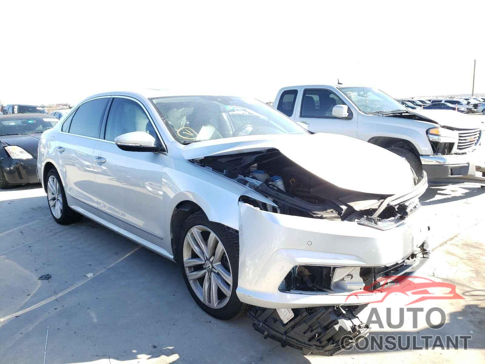 VOLKSWAGEN PASSAT 2017 - 1VWCT7A34HC061963