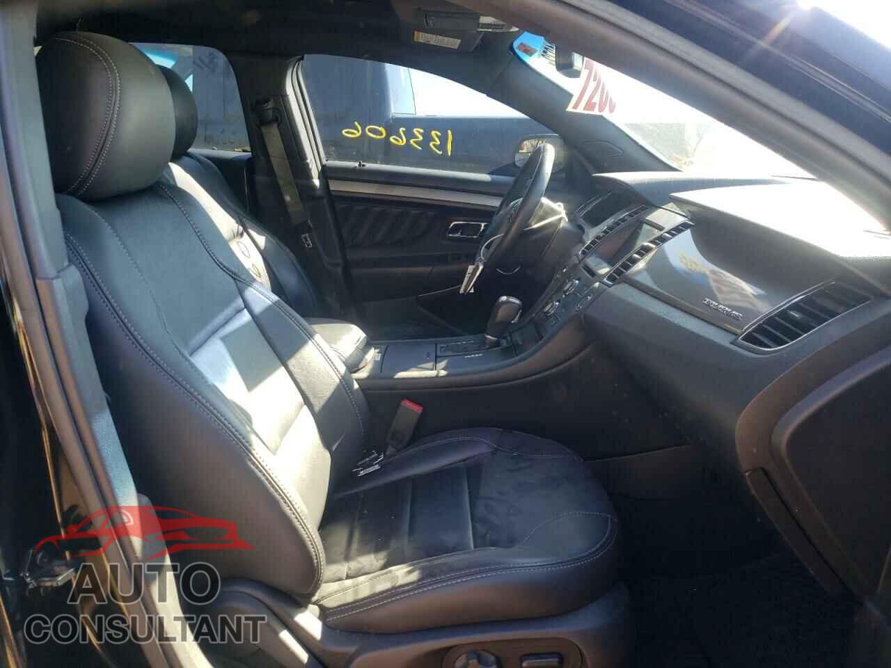 FORD TAURUS 2017 - 1FAHP2E85HG123231