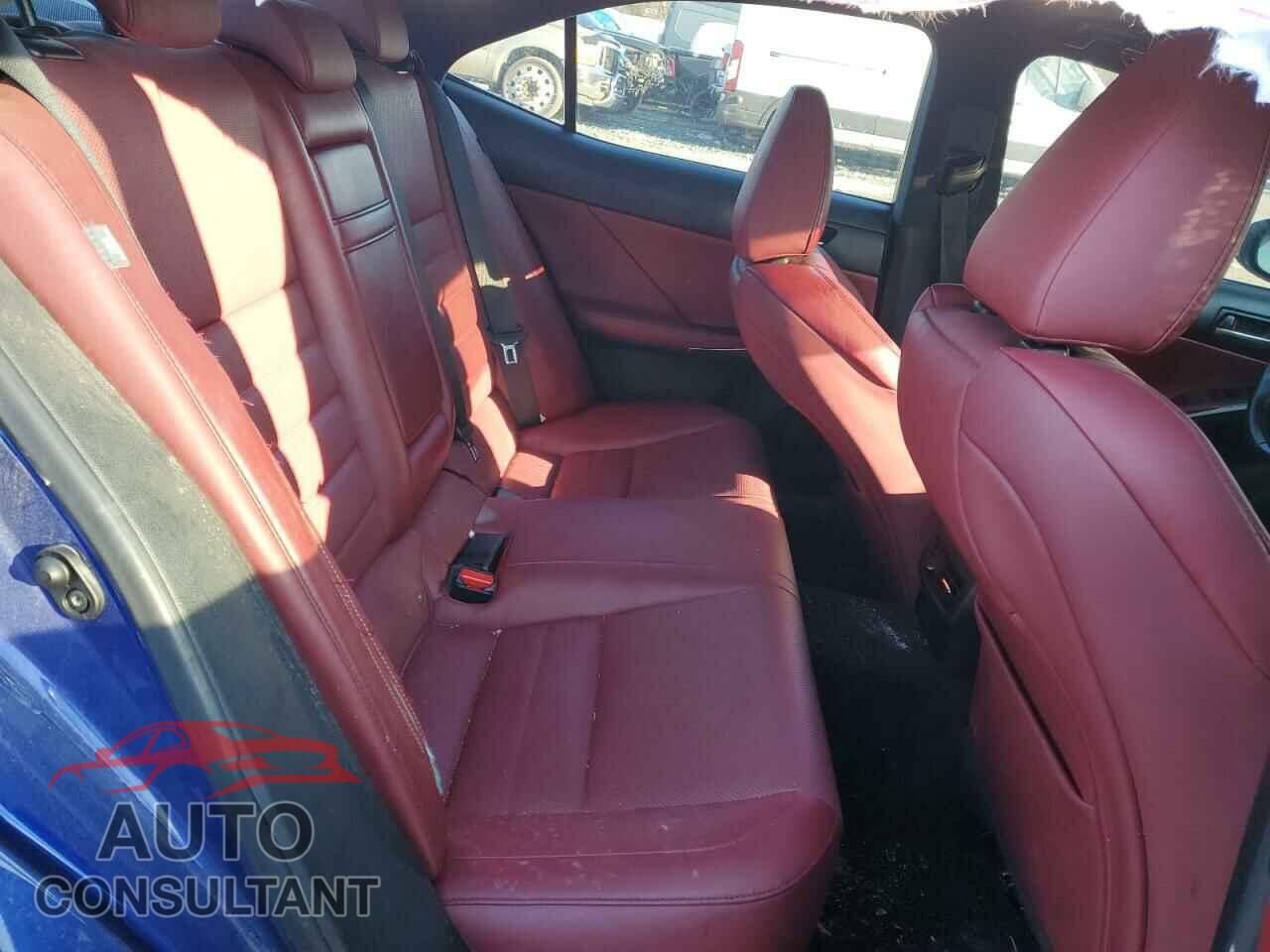 LEXUS IS 2017 - JTHCM1D26H5017904