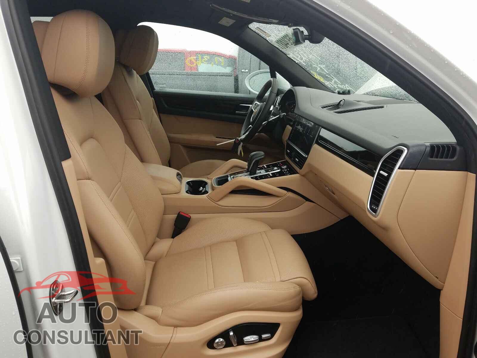 PORSCHE CAYENNE 2019 - WP1AA2AY8KDA06978