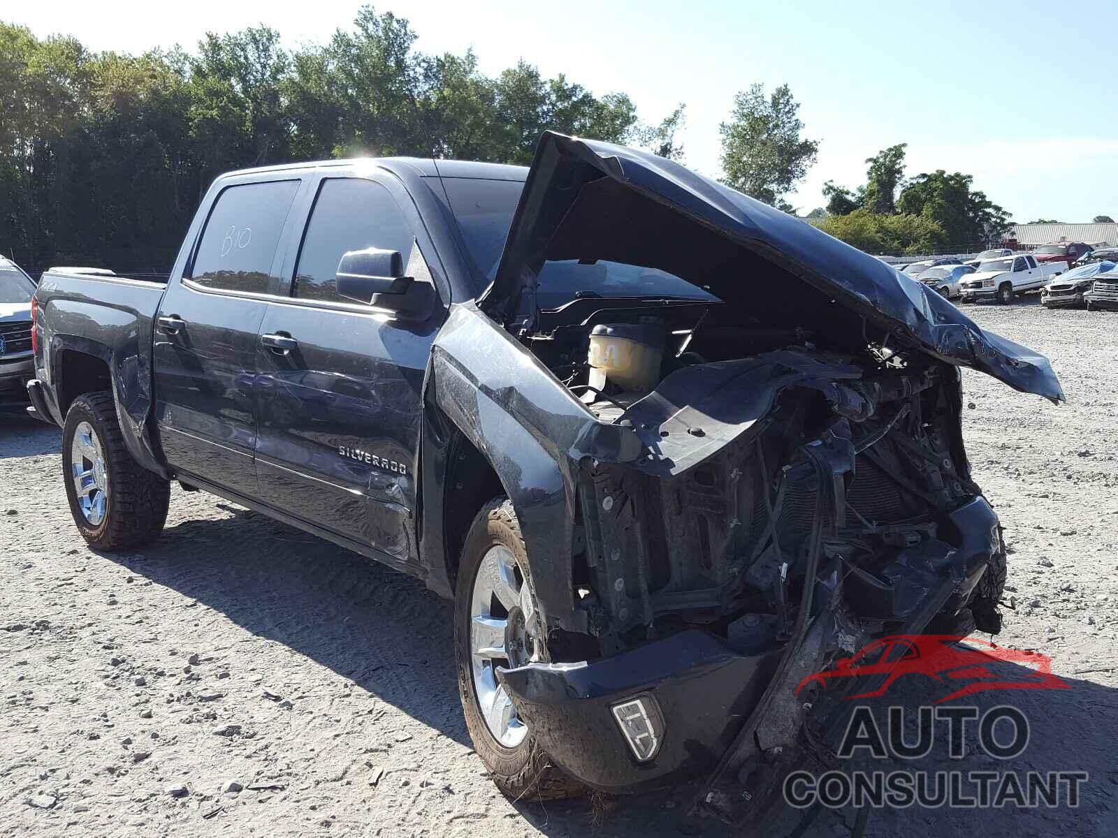 CHEVROLET SILVERADO 2018 - 3GCUKREC9JG135865