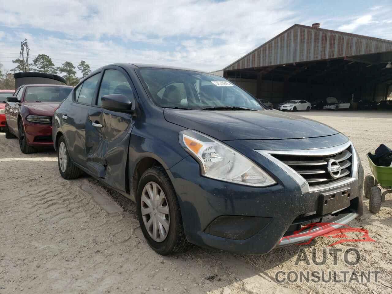 NISSAN VERSA 2017 - 3N1CN7AP6HL812648