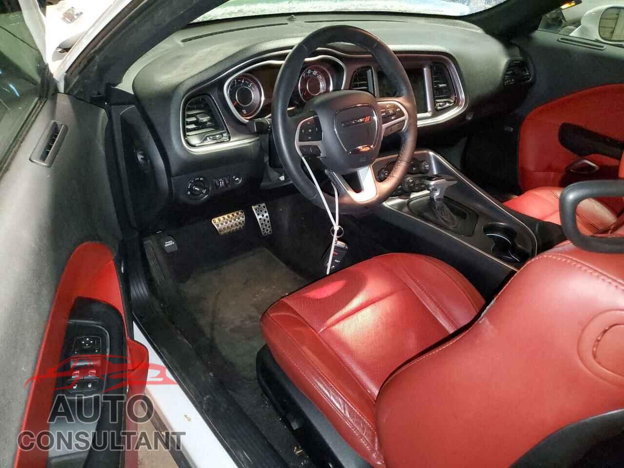 DODGE CHALLENGER 2016 - 2C3CDZBTXGH120217