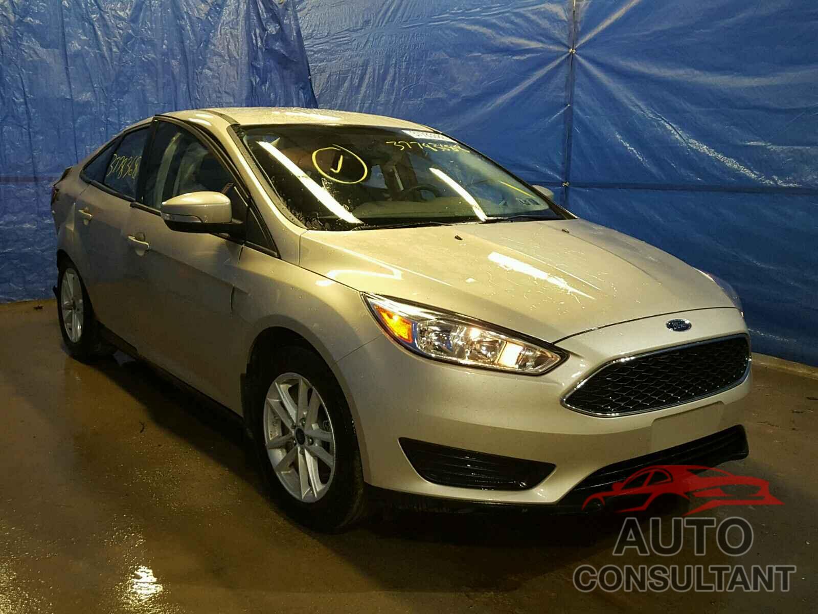 FORD FOCUS 2017 - 1FADP3F27HL323596
