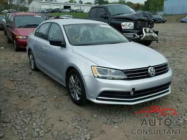 VOLKSWAGEN JETTA 2015 - 3VW1K7AJ5FM238878