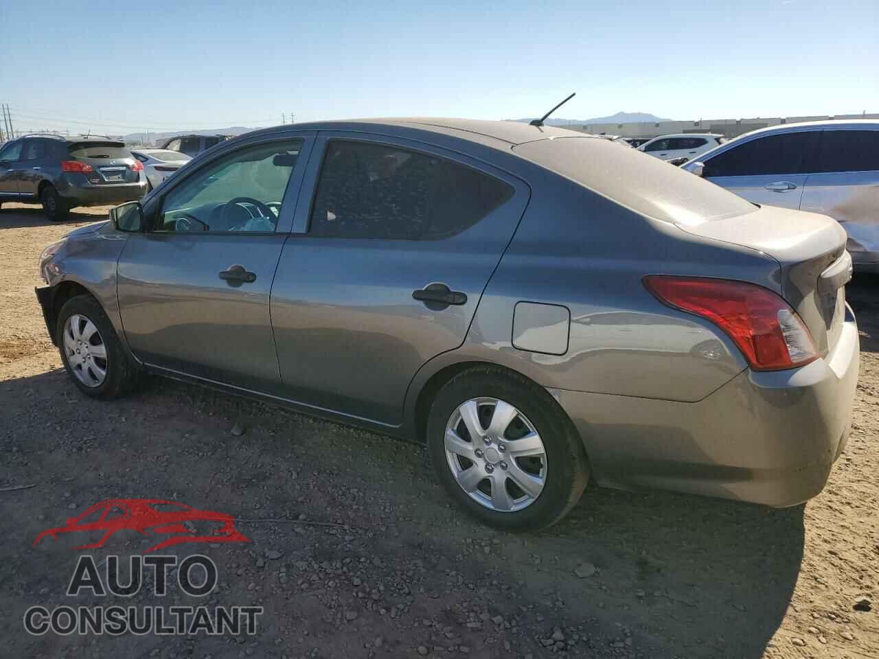 NISSAN VERSA 2019 - 3N1CN7AP3KL823792