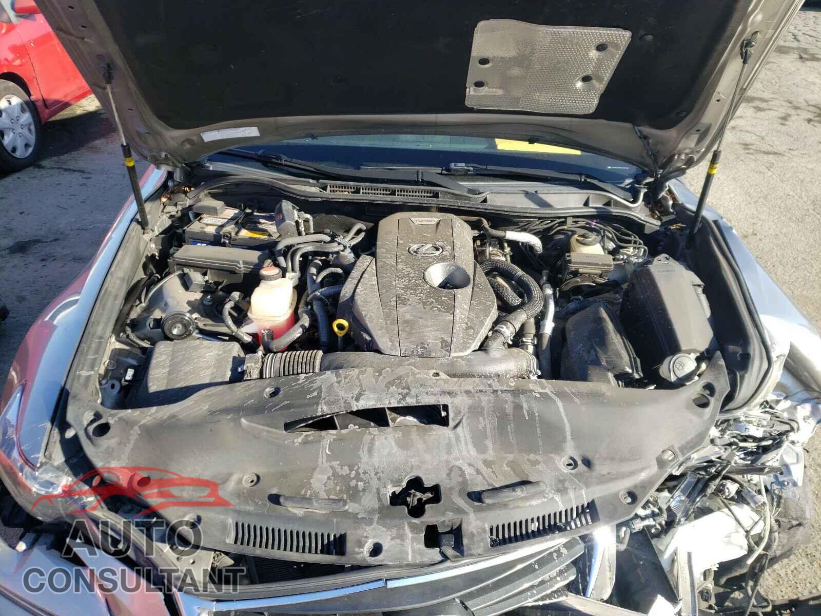 LEXUS IS 2016 - JTHBA1D24G5015281