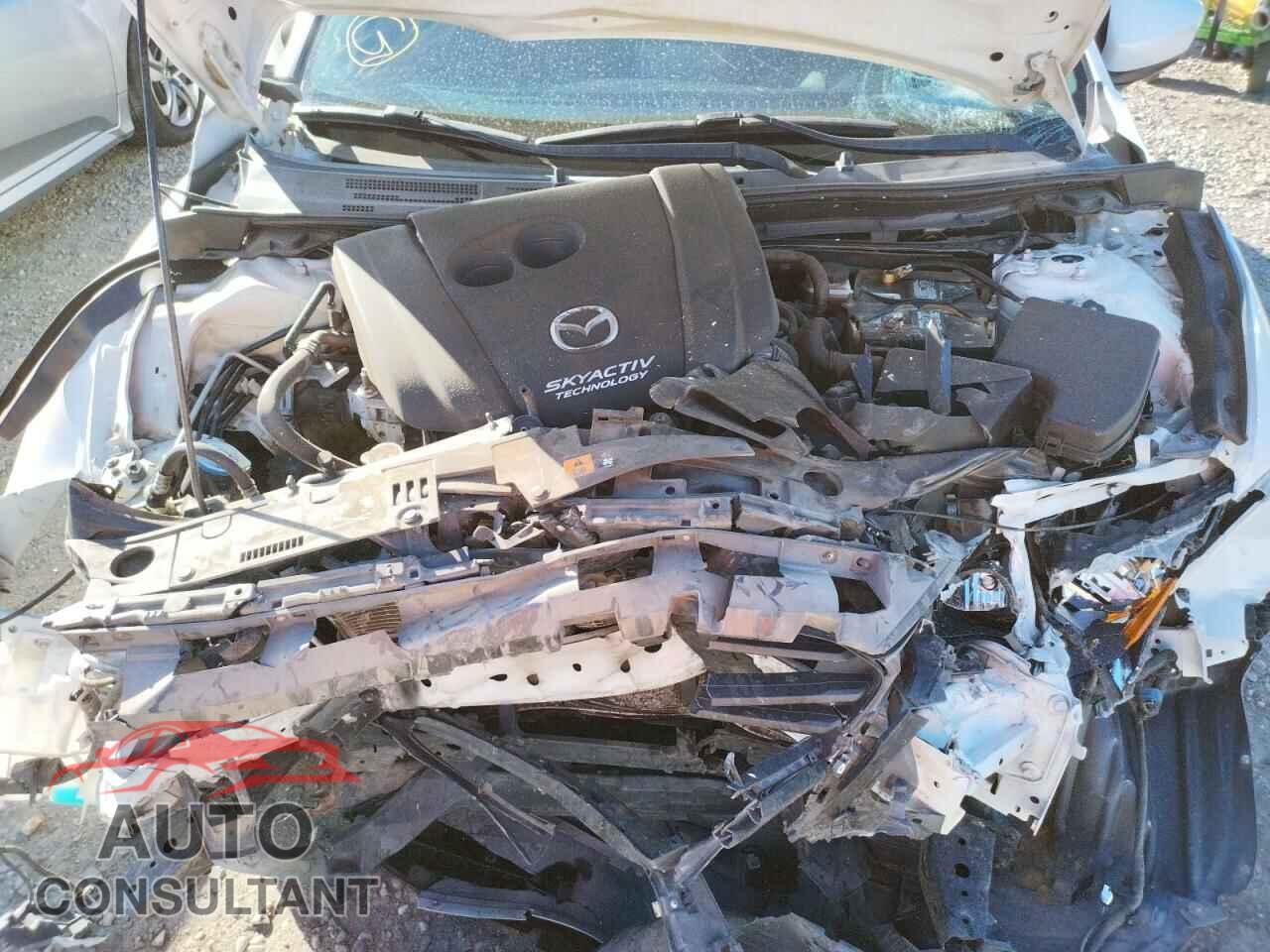 MAZDA 3 2017 - 3MZBN1U75HM108546