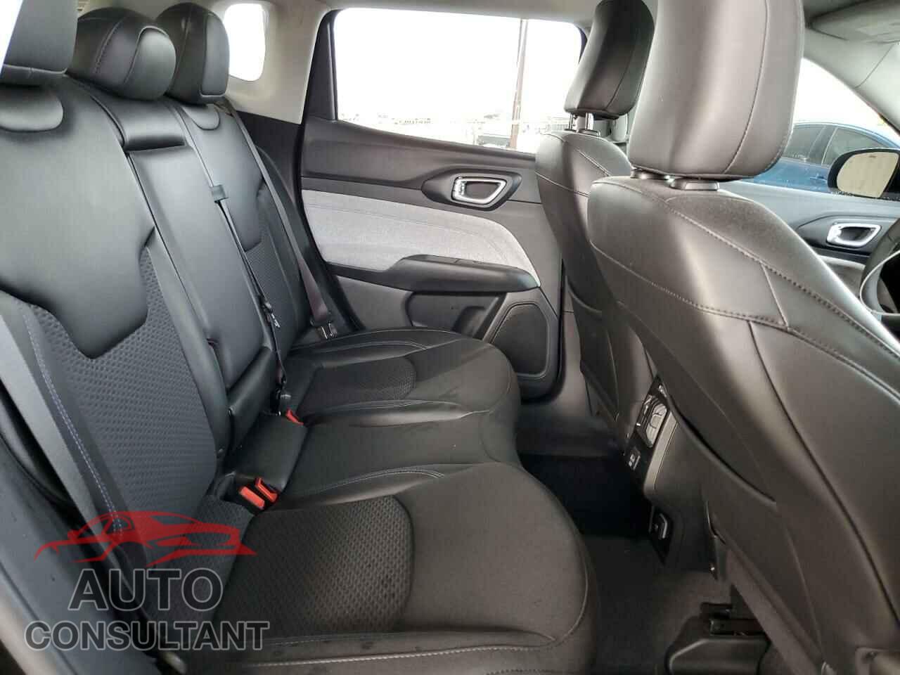 JEEP COMPASS 2022 - 3C4NJCBB7NT100612